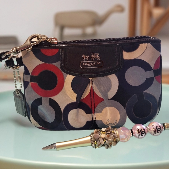 Coach Red and Blue Circle Pattern Wristlet / With Tag. And A Designer Pen. - Picture 1 of 3